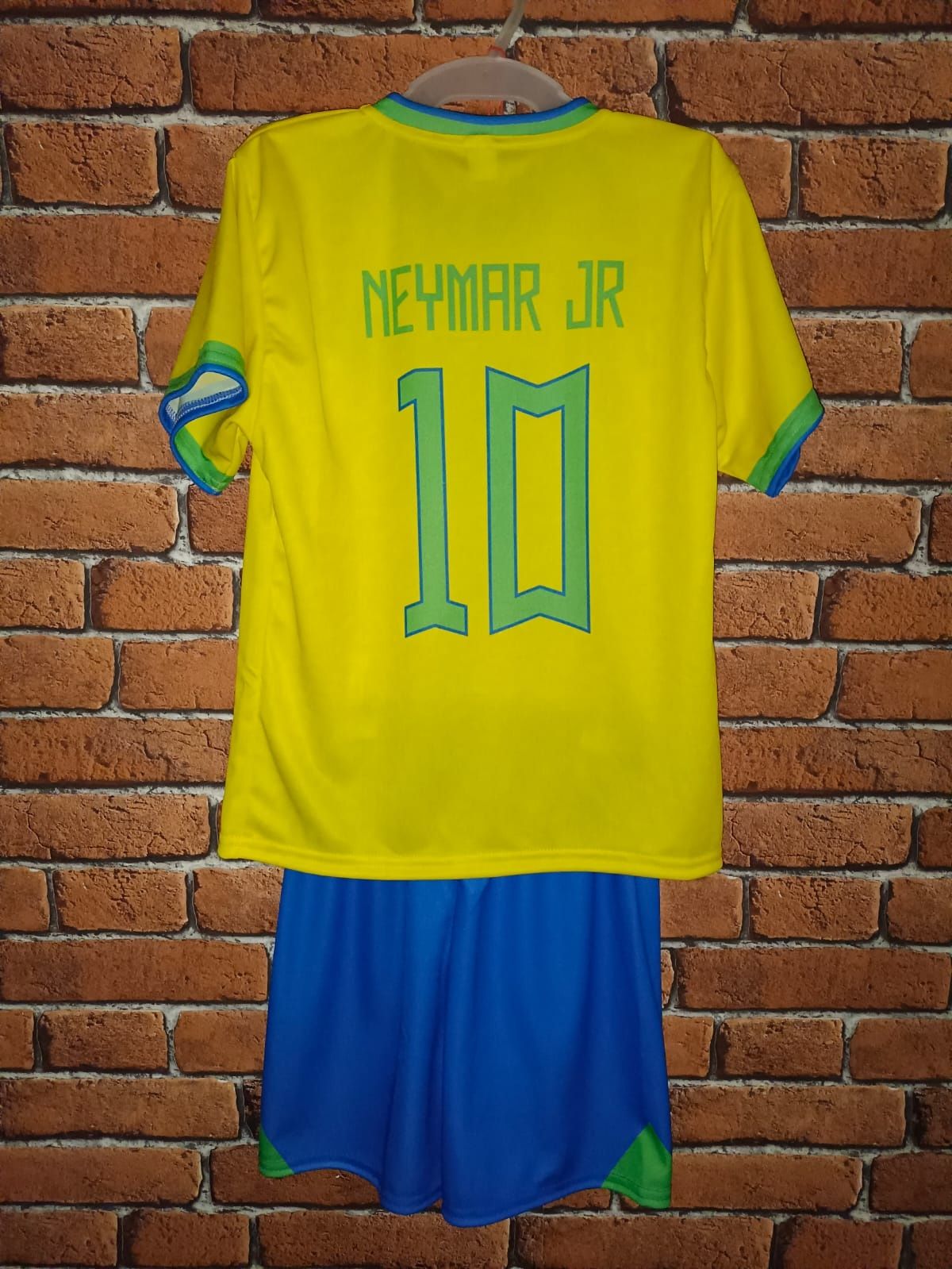 Strój piłkarski dziecięcy Brazylia Neymar Jr rozm. 134