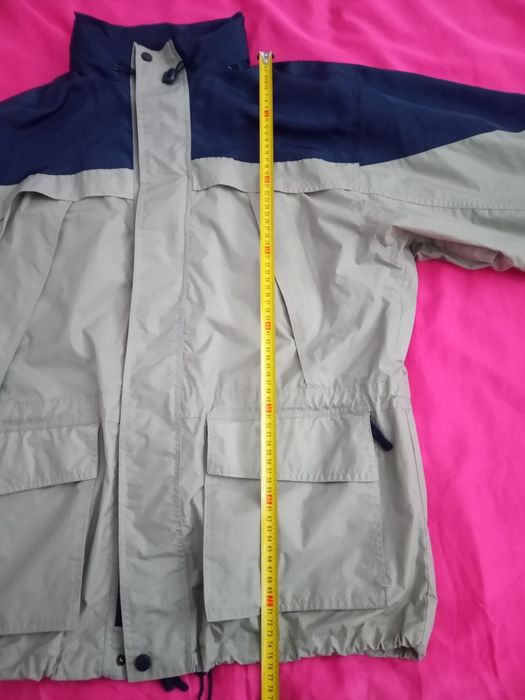 Вітровка легка. Нова