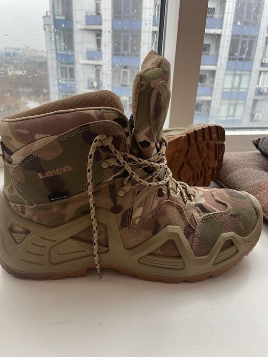 Тактичні демісезонні берци lowa gortex