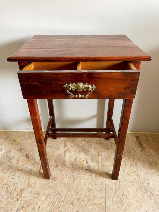 Zabytkowe meble do renowacji