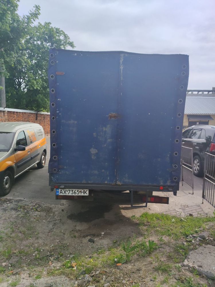 Автомобіль вантажний ГАЗ 330214