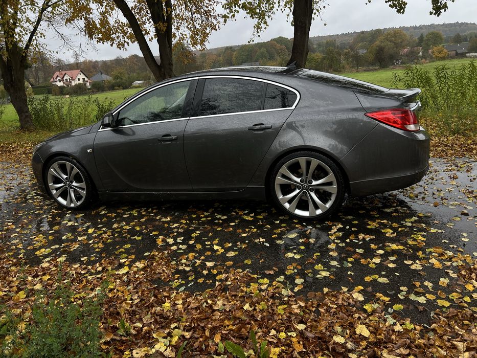 Opel Insignia- Komfortowy sedan z bogatym wyposażeniem