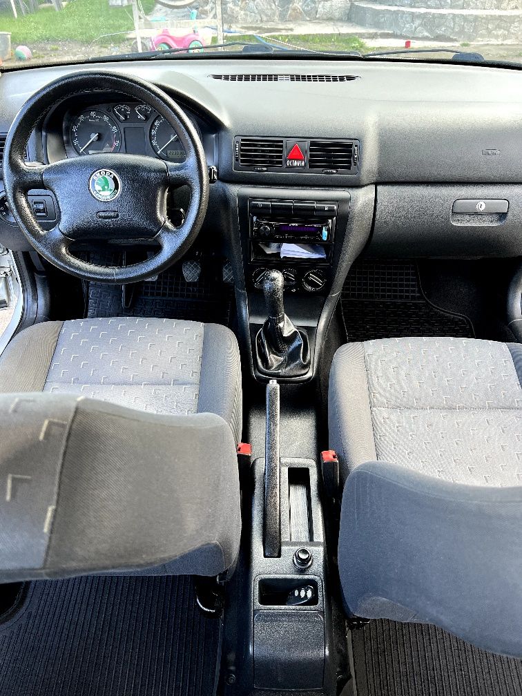 Skoda Octavia 1.6
