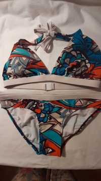 Bikini Adidas motivos florais