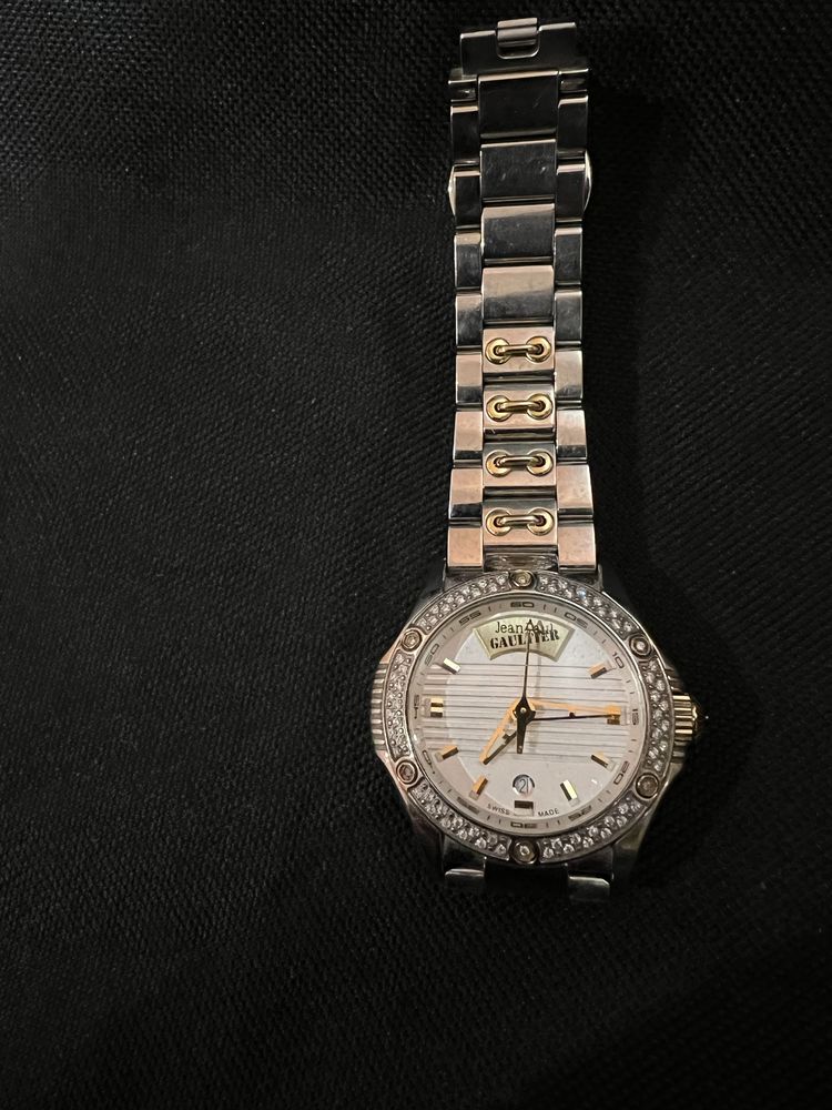 Часы Jean Paul Gaultier с бриллиантами