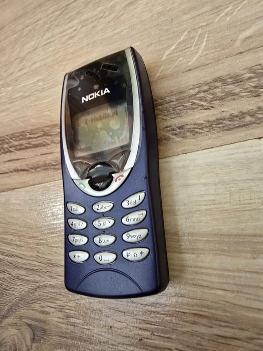 Nokia 8210 Orginalny Odblokowany