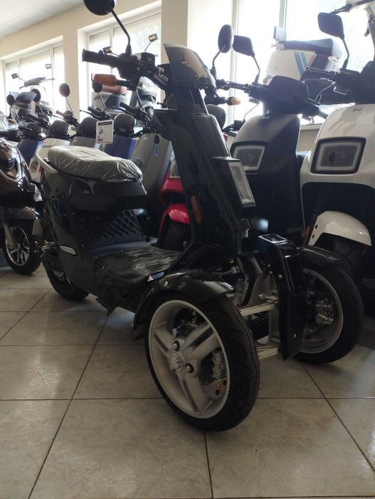 Електромотоцикл .72v. 3 квт. запас ходу 110 км.  швидкість90 км