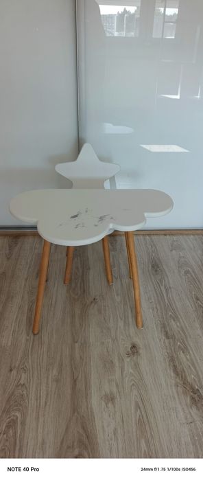 Stolik chmurka z krzesełkiem