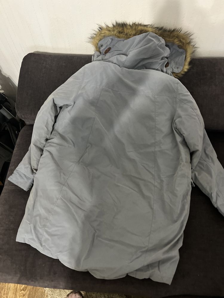 Продам куртку Merrel