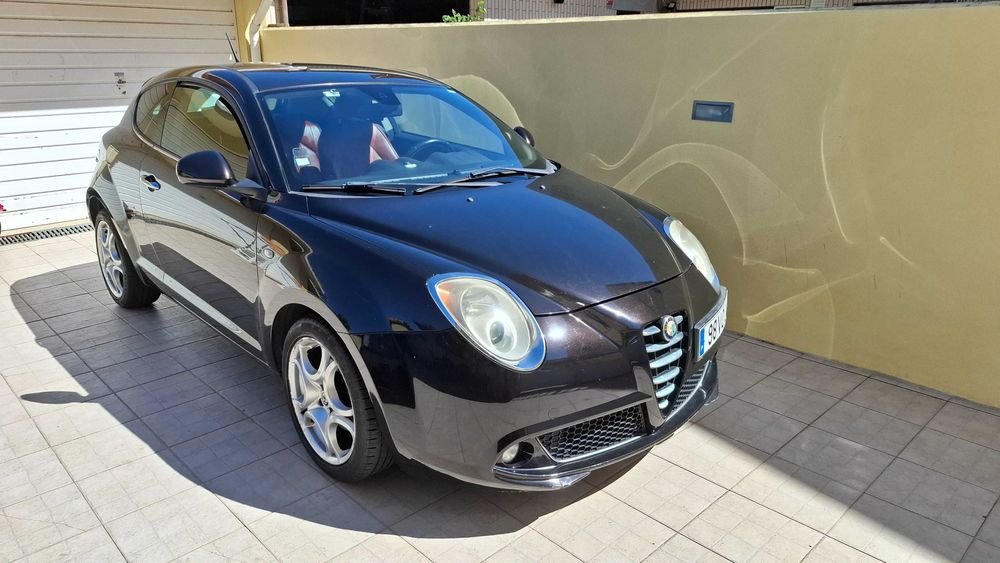 Mito 1.3 Jtdm gasóleo, pele e AC automático