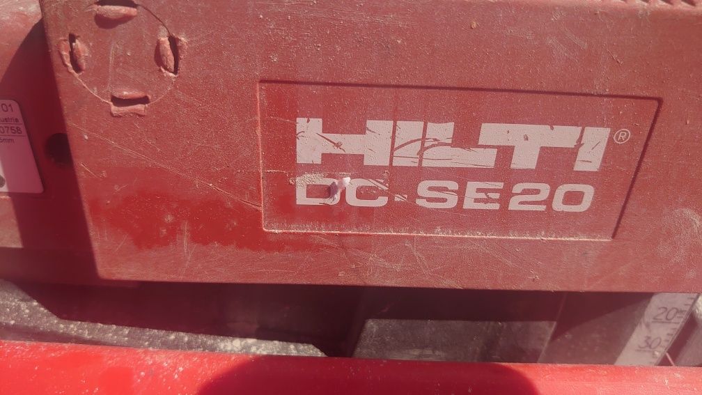 Bruzdownica HILTI DC-SE20