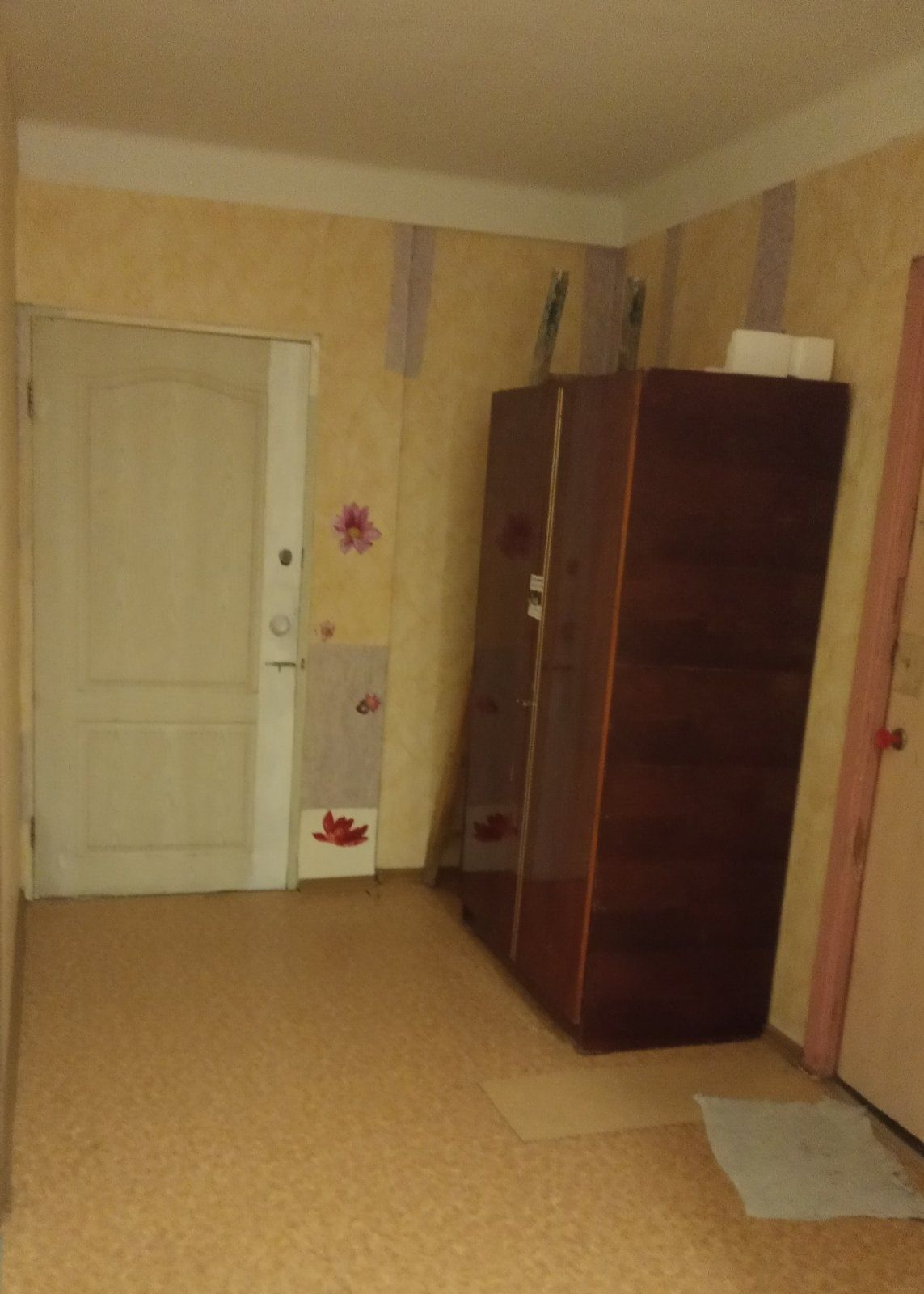 Продам 3 комнаты в 4 комнатной квартире, кичкас , заводский район