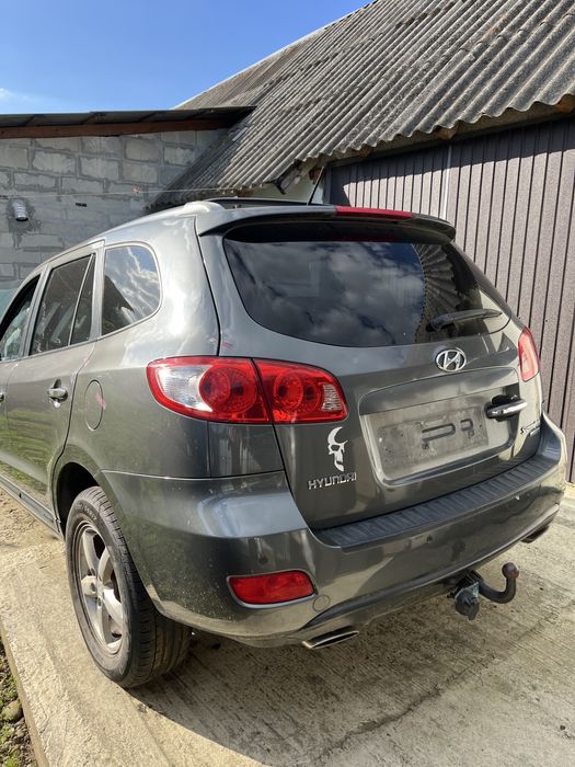 Продаю hyundai santa fe на запчасті