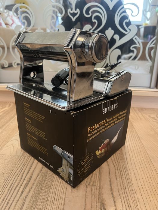 Машинка для макаронів BUTLERS лапшерезка
