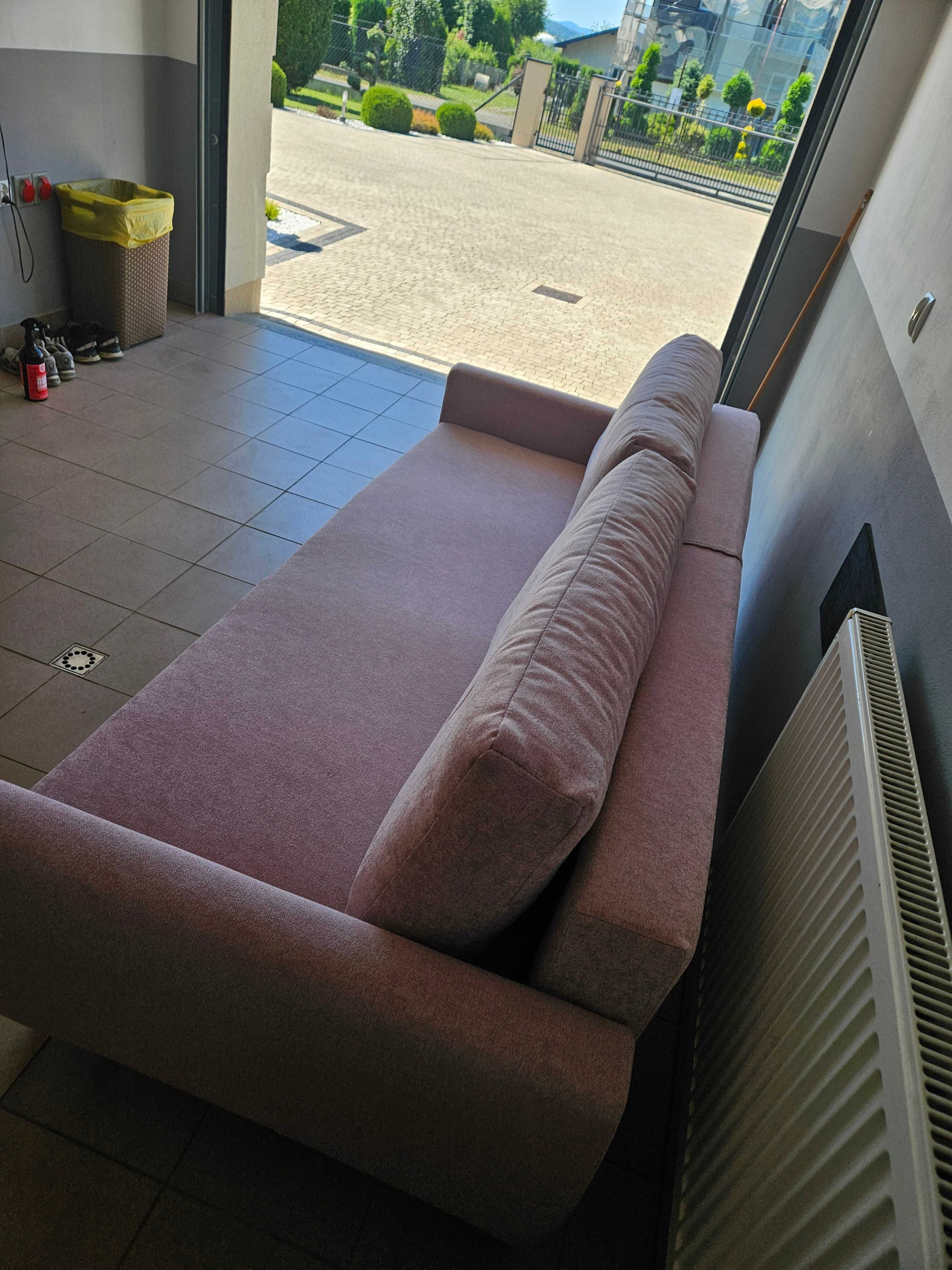 Kanapa Netro Lotus 15 różowa