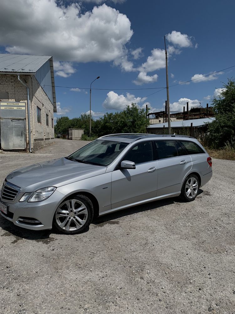 Mercedes E220 s212