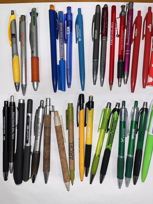 Coleção 45 canetas