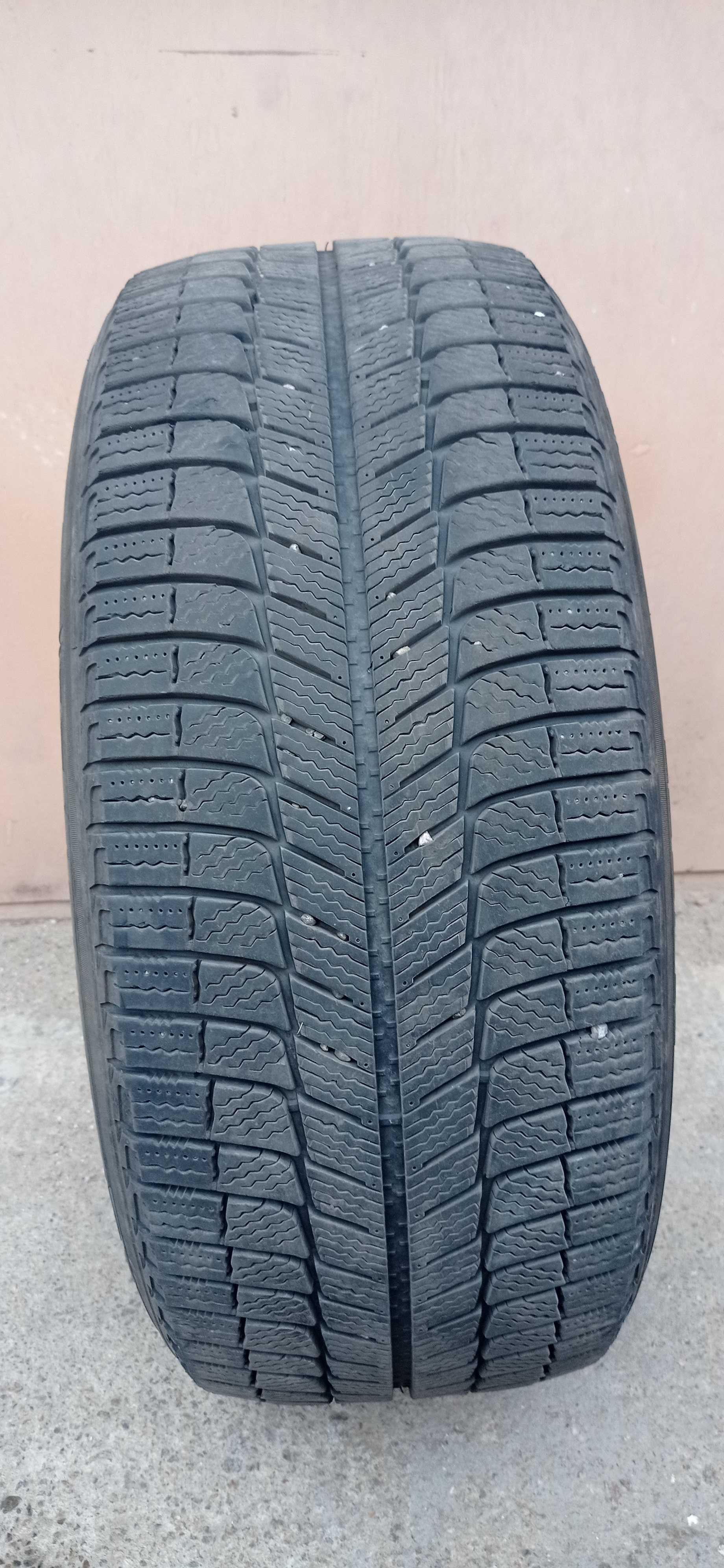 Резина зимова michelin x- ice 235/55/r17 4шт.