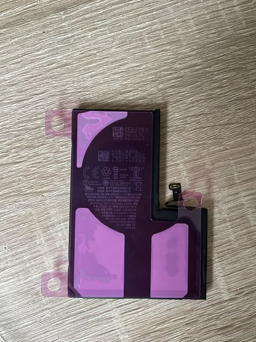 Продам батарея/акумулятор для iphone 14 pro max