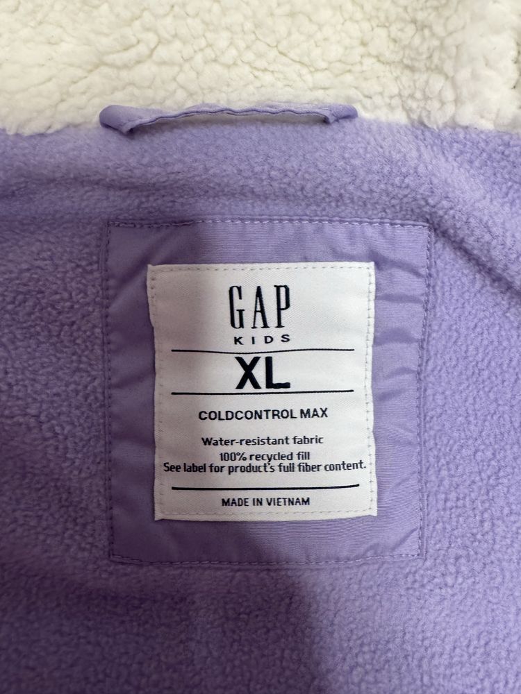 Куртка фірми Gap