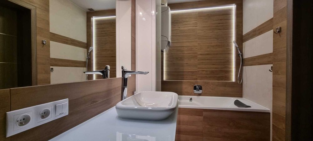 apartament w szeregowcu 116,67 m2 + 2 m. garażowe + miejsce dla gości.