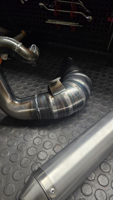 Wydech 2t giannelli  (Malaguti XSM, XTM, MBK X-Limit, Yamaha DTR, SM)