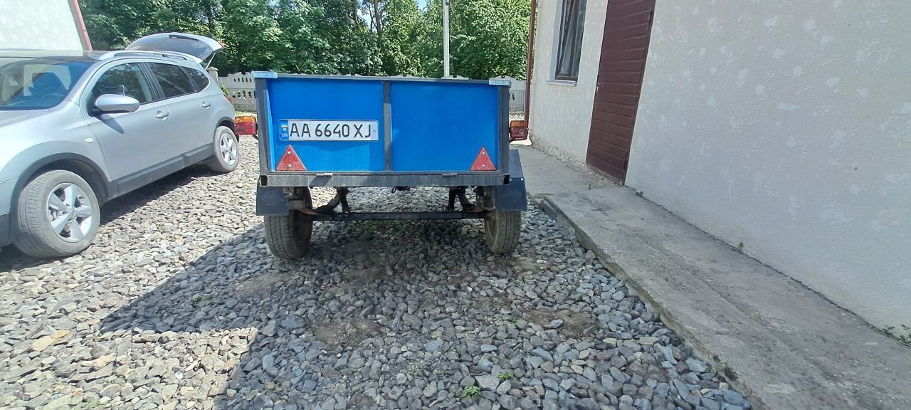 Причіп до автомобіля