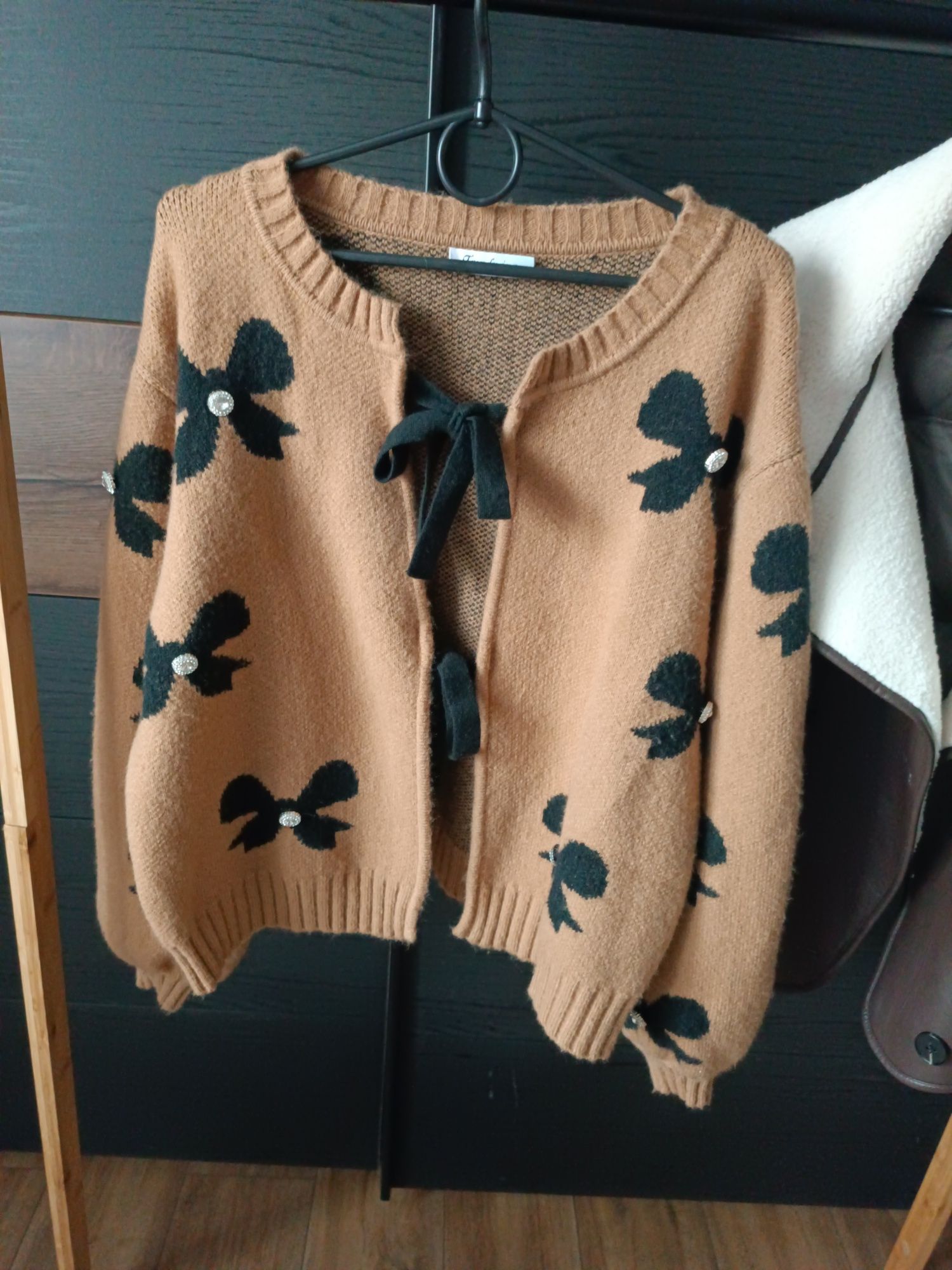 Sweter kardigan S/M/L camel kokardki