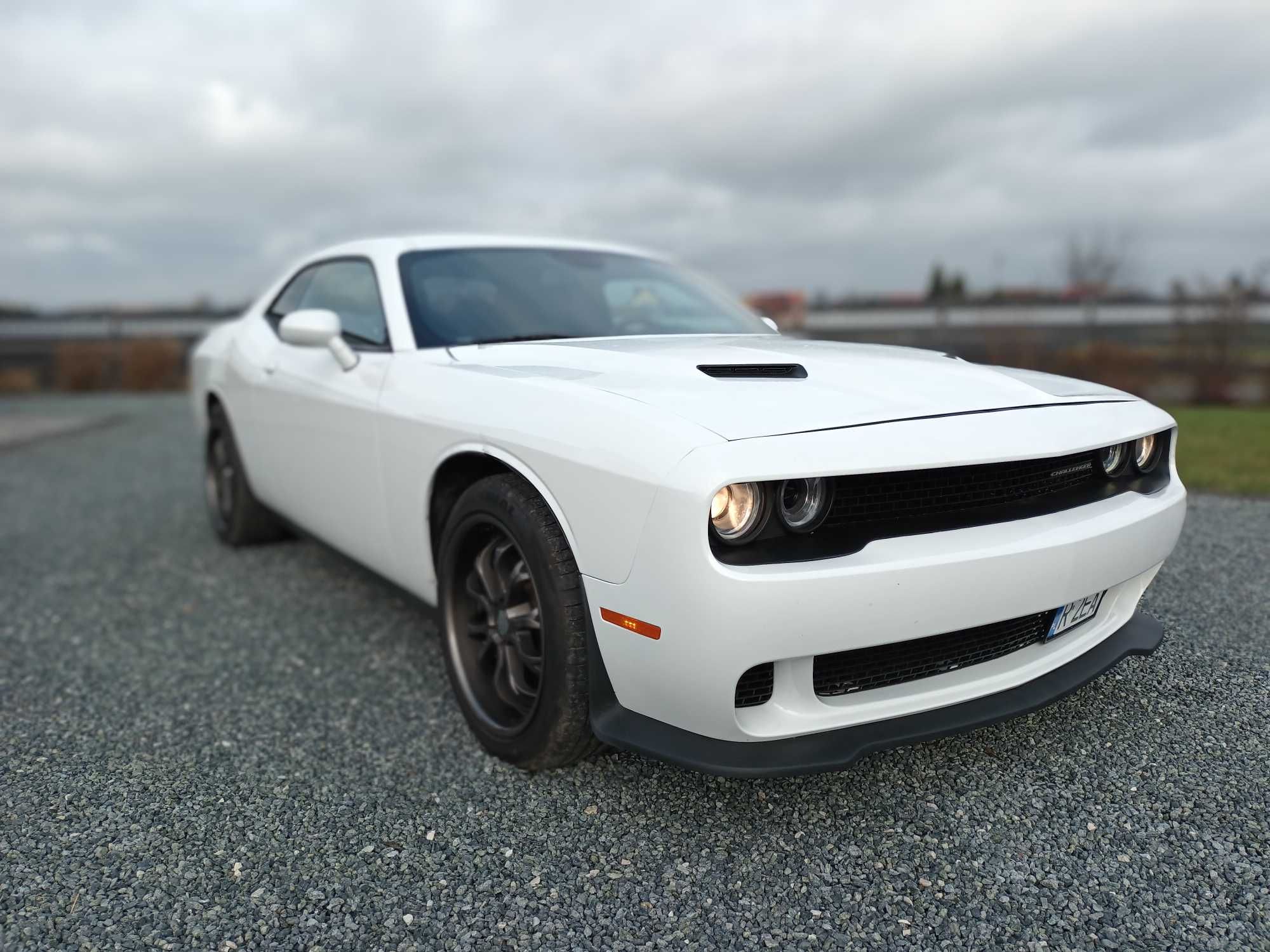 Dodge Challenger SXT 3.6  2019