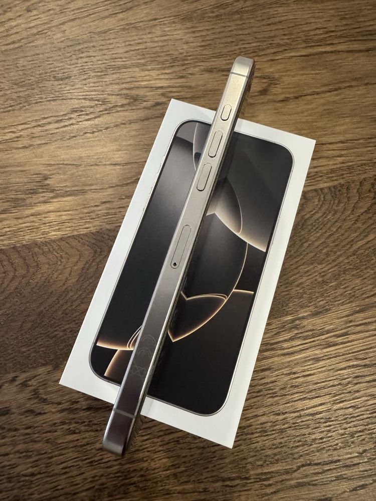 iPhone 16 Pro Max, Natural Titanium 256gb