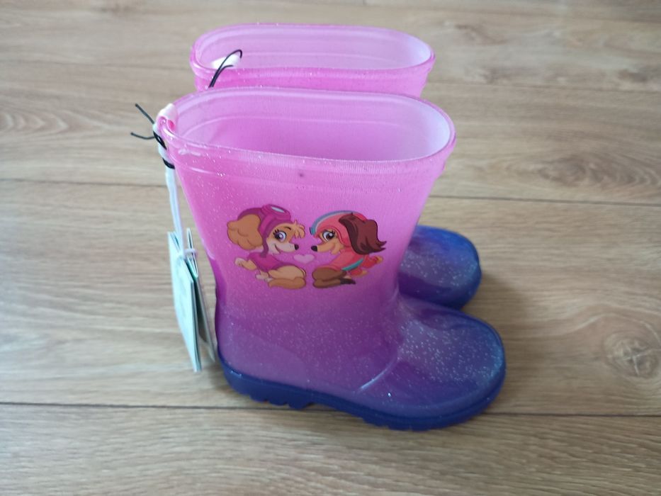 Kalosze z migającymi diodami r. 25