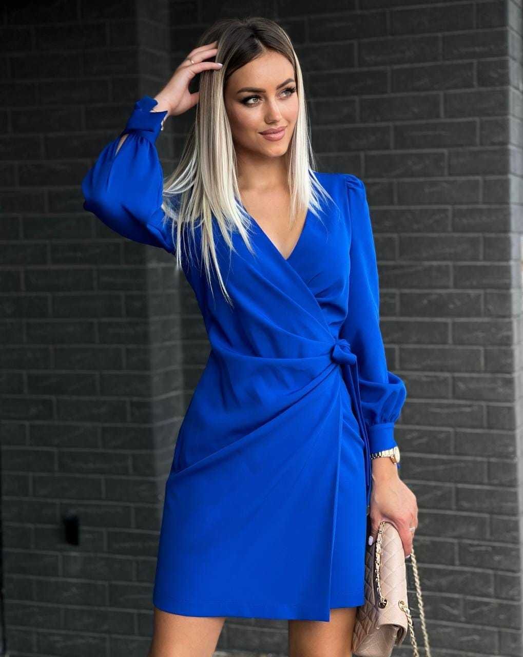 Chabrowa sukienka wiązana w pasie, niebieska M 38
