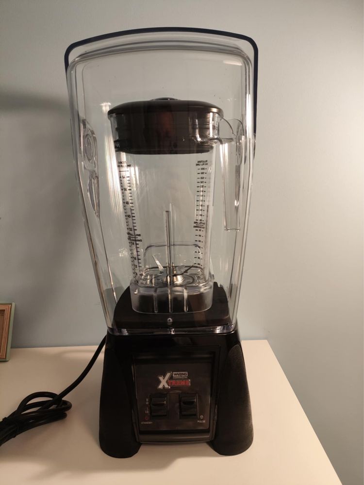 Profesjonalny blender barmański XTREME Waring z oslona wyciszajaca