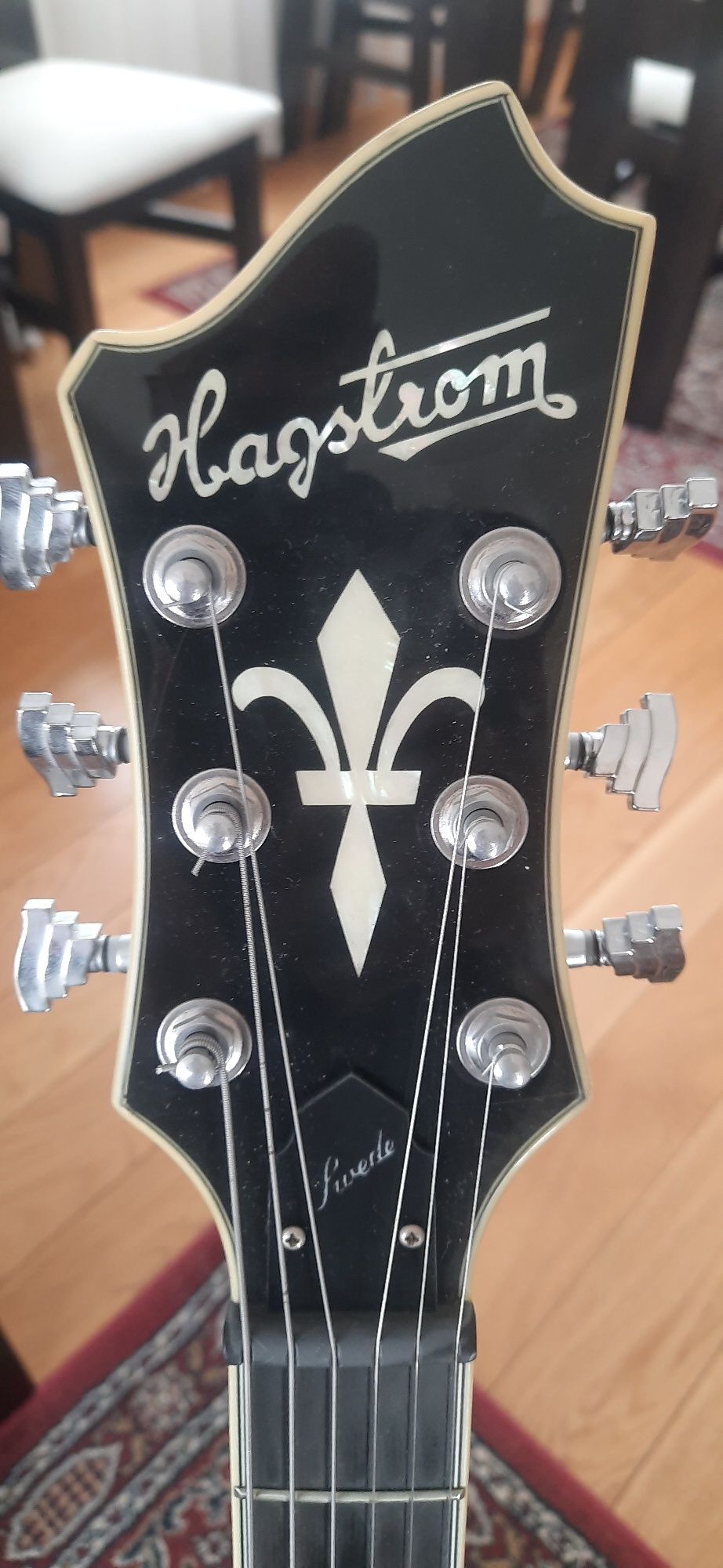 Gitara Hagstrom z futerałem