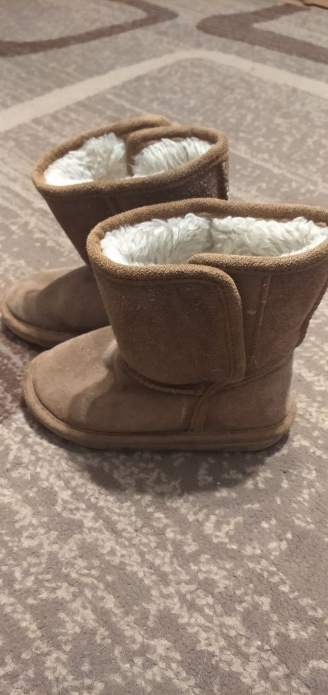 Buty emu roz UK8, 24, dł wkładki 16 cm