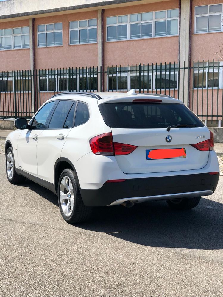 BMW X1 18d para venda