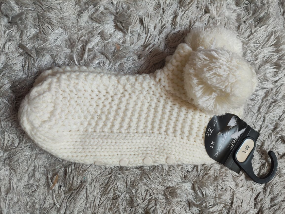 Kapcie skarpetki zimowe pompon F&F Nowe M/L 38/39