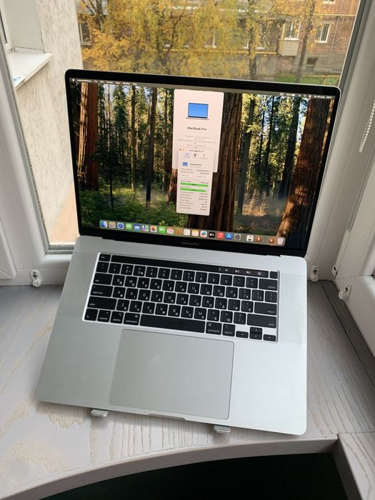 MacBook Pro 16 2019 i7 | 16Gb | 512ssd 119циклів Radeon Pro 5300m