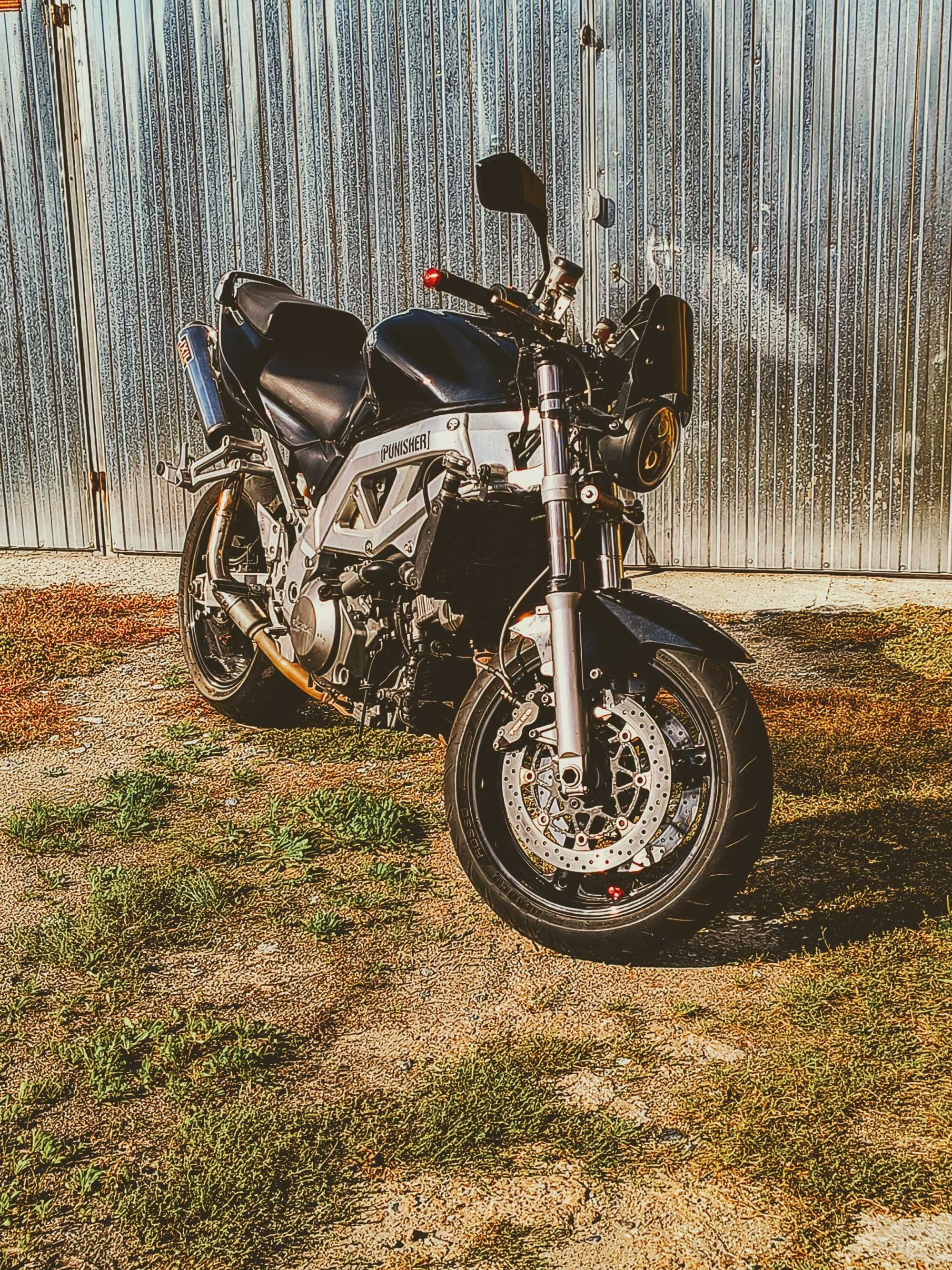 Suzuki SV 1000 N 2003 zadbany