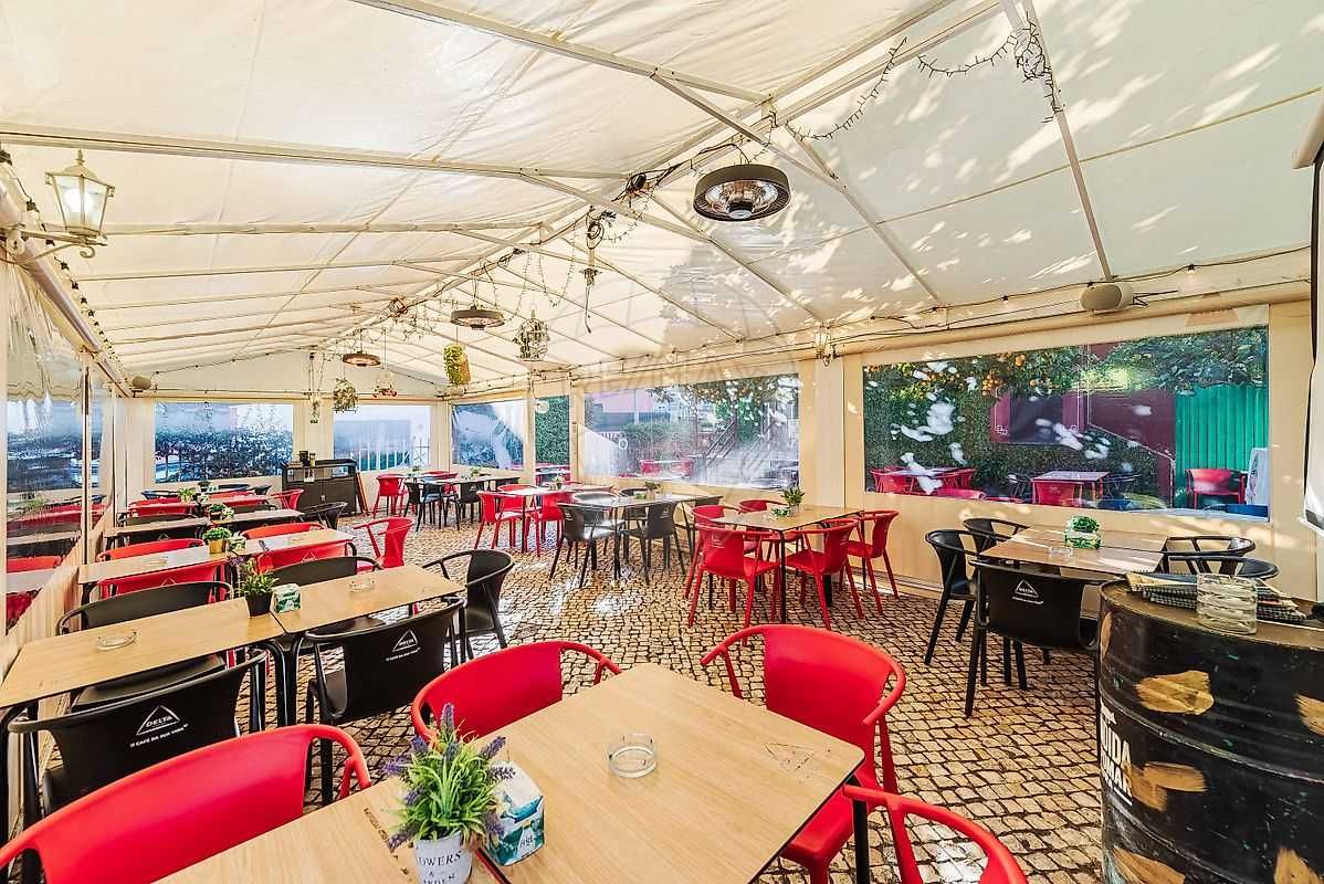 Restaurante - Bar - Trespasse com cedência de quotas