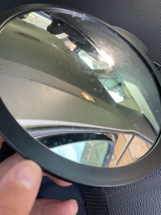 Lusterko Zuma do obserwacj dziecka w samochodzie