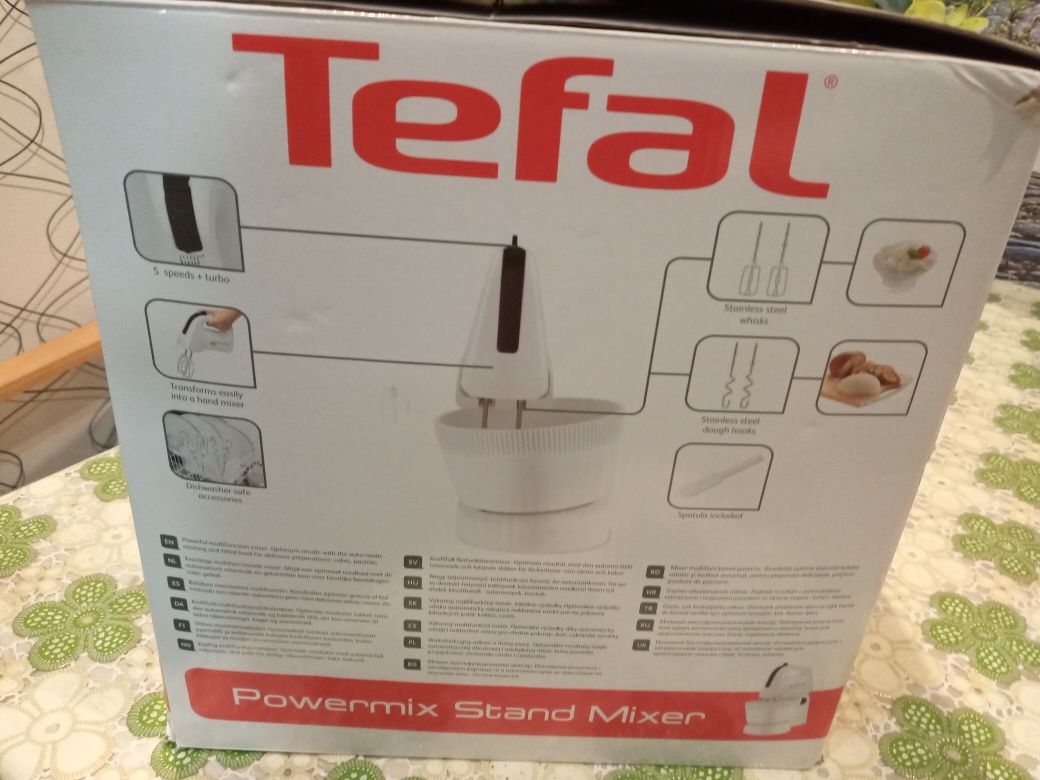 Миксер Tefal с крутящейся чашей