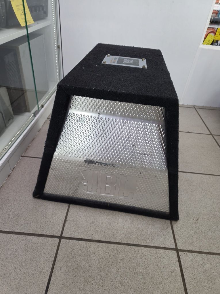 Skrzynia basowa do auta JBL GTO 1260BR Komis Madej Sc