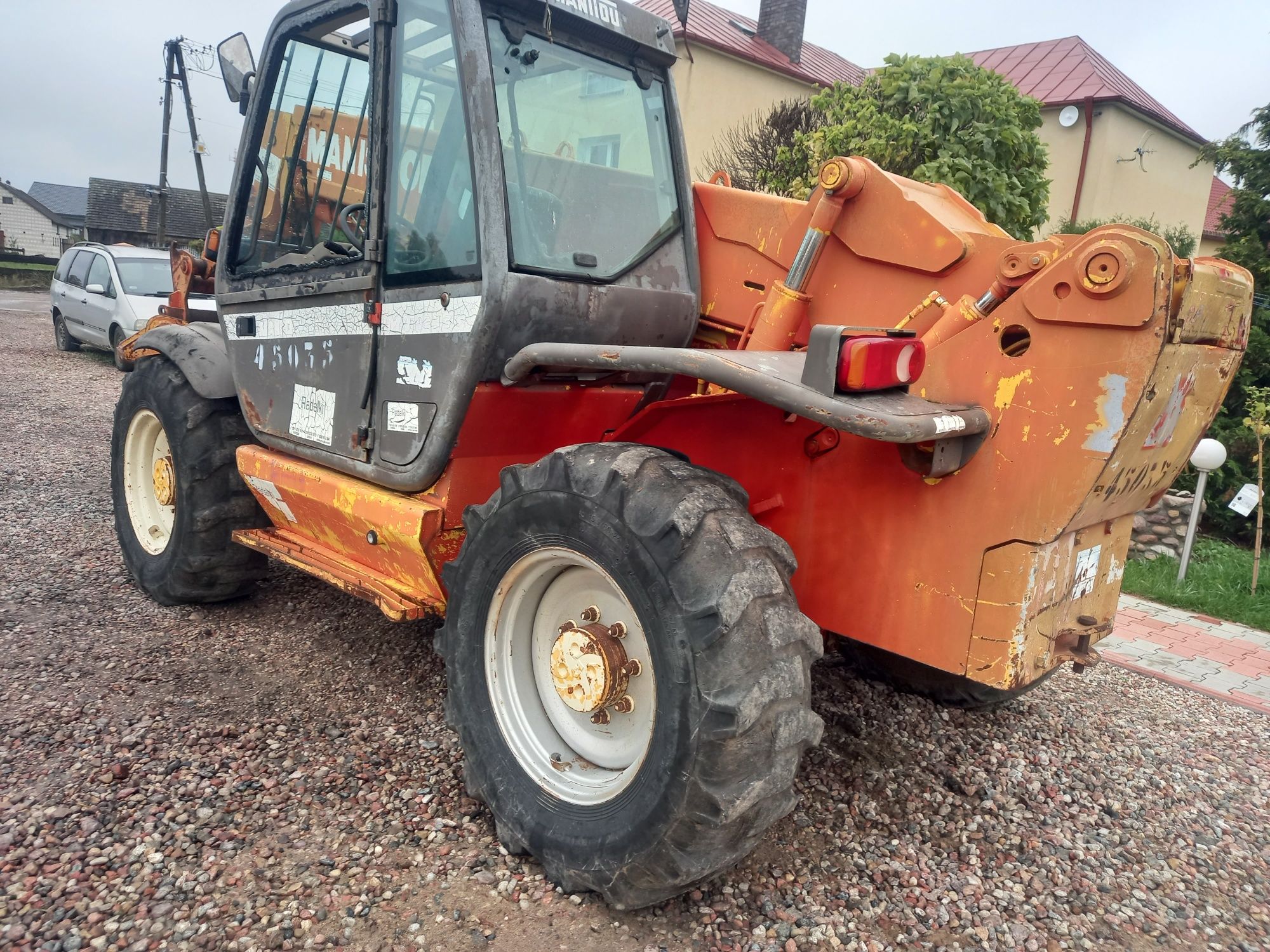 Manitou 1235S 12m wysięg 3.5t udźwig Brutto