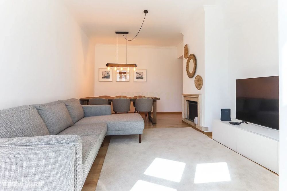 Apartamento T2 mobilado no Feijó - Almada