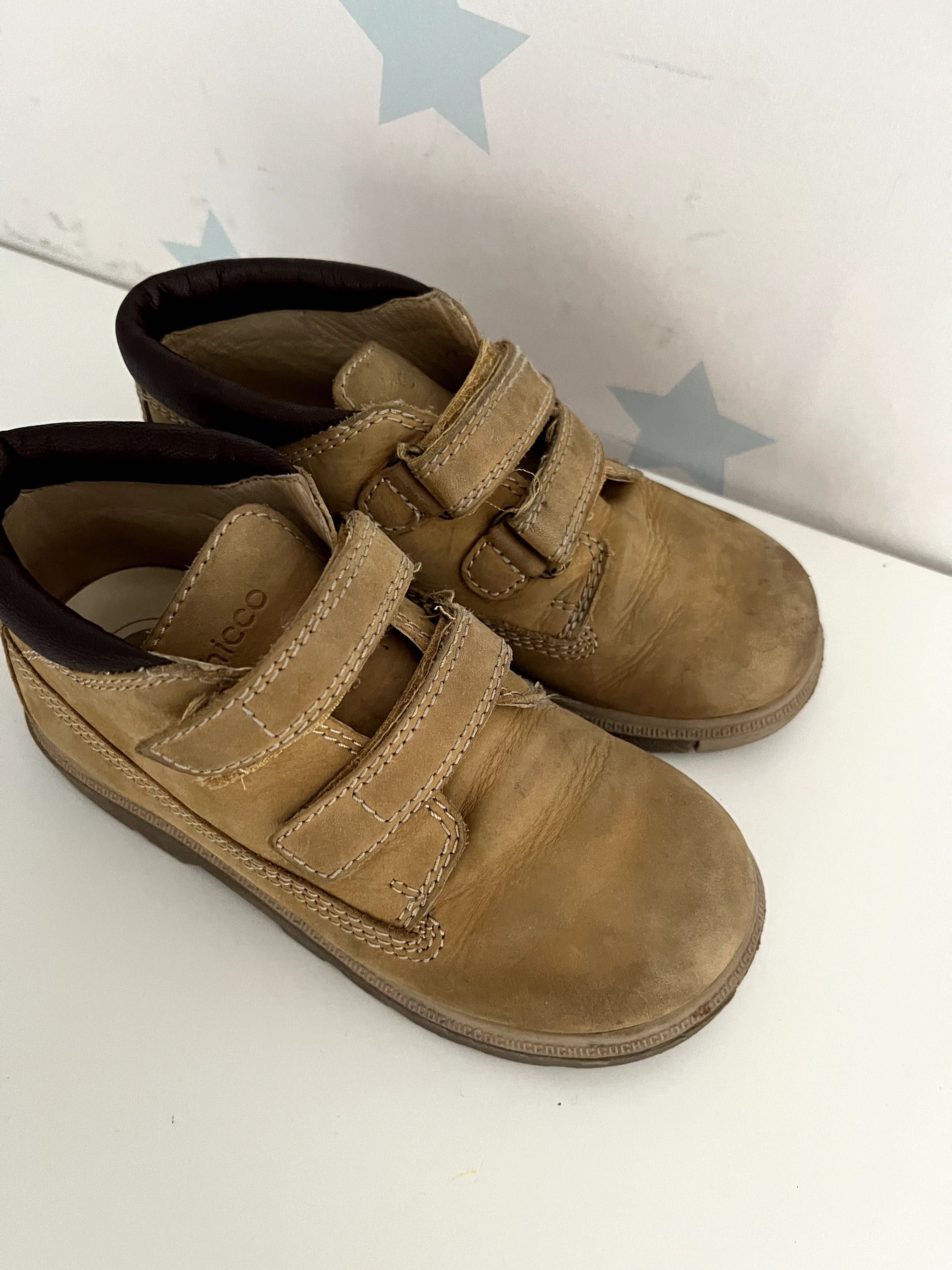 Botas chicco com velcro 29