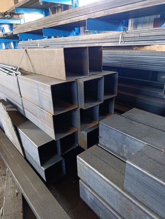 Profil 100x200x3 na schody Profil 180x80 Profil 200x200 Wyprzedaż