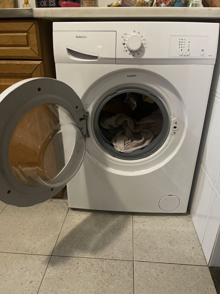 Maquina de lavar roupa como nova