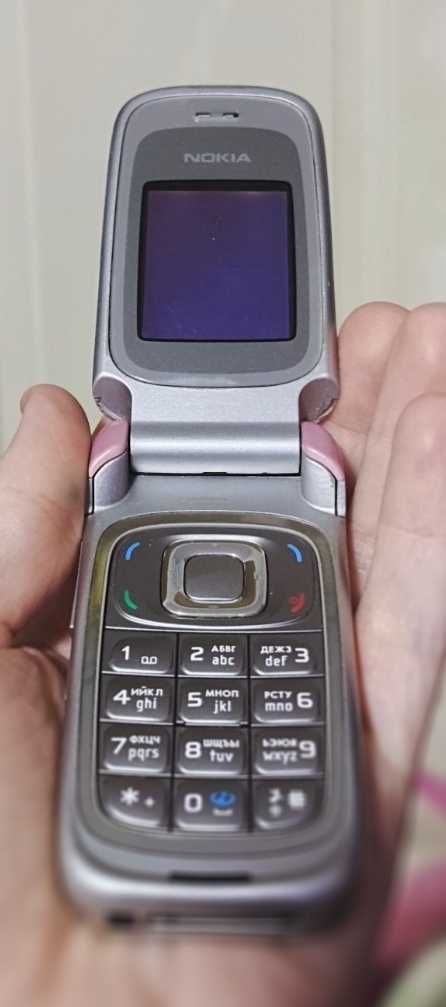 Раритетные Телефоны SonyEricsson S700 , HTC Incredible , Nokia 6085