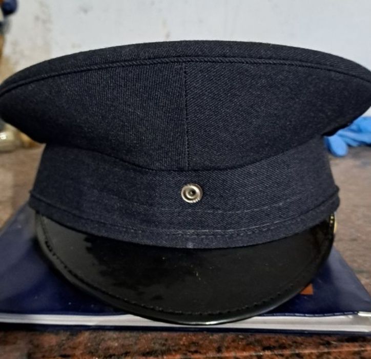 Czapka militarna rozm. 55